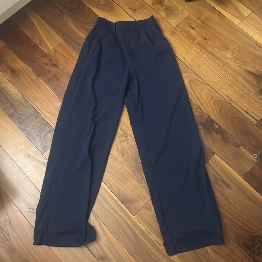 Halara High Waisted Side Pocket Straight Leg Work Pants - Picture 7 of 8
